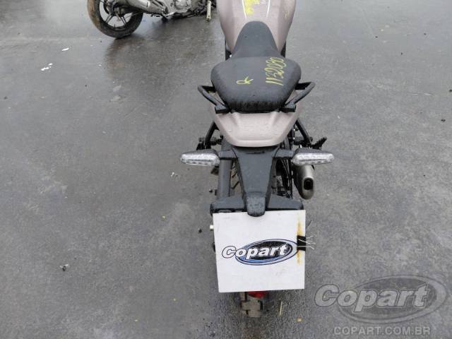 2026 ROYAL ENFIELD Guerrilla 