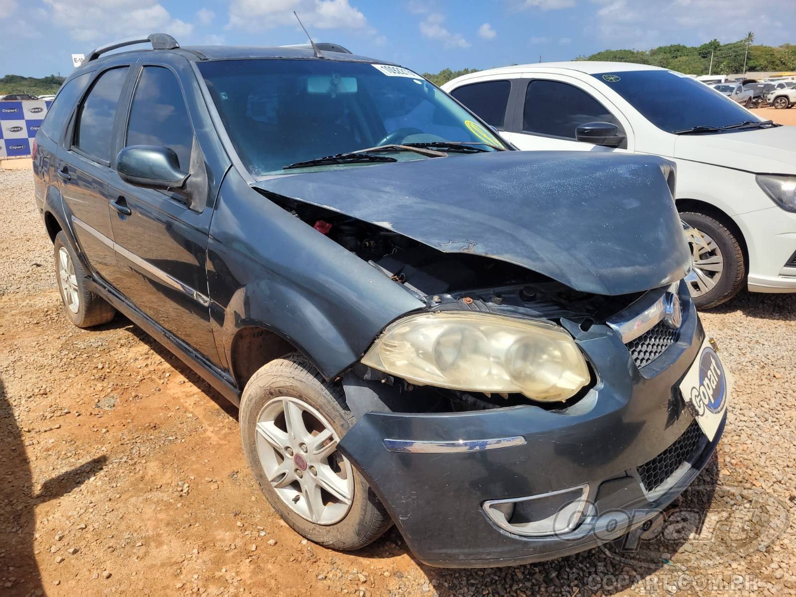 2013 FIAT PALIO WEEKEND