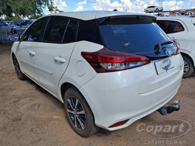 2020 TOYOTA YARIS 