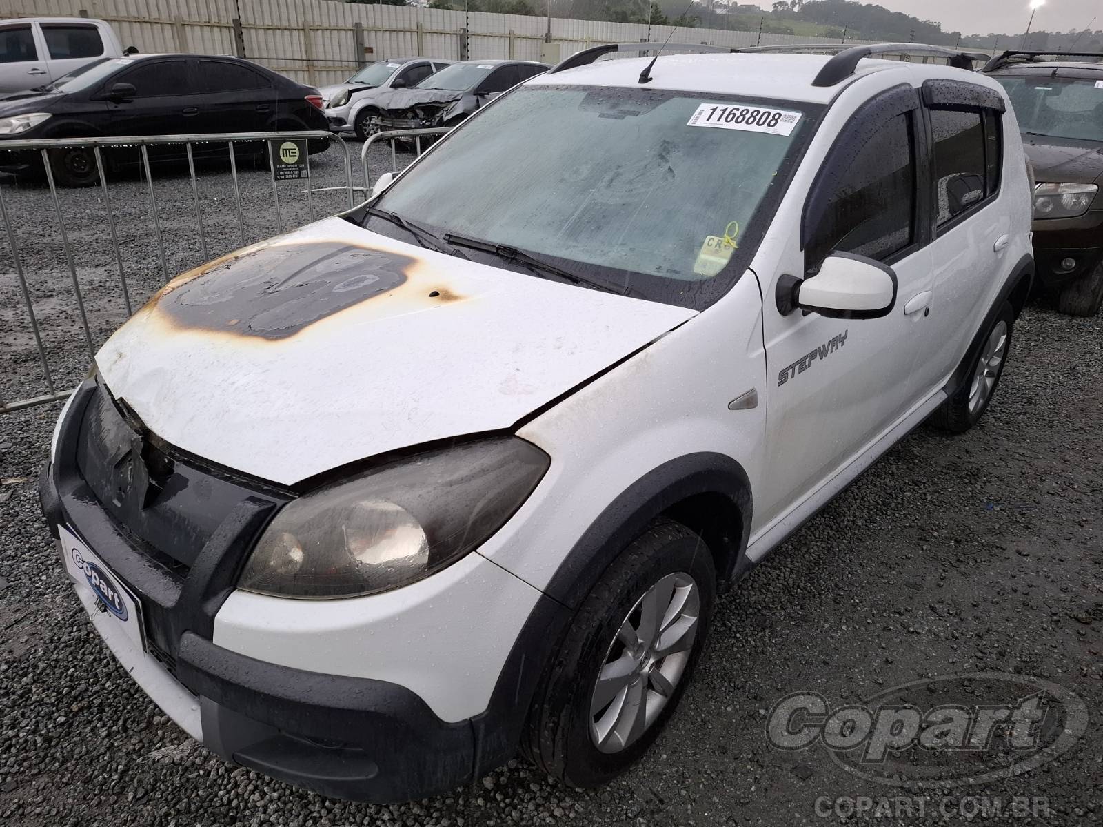 Foto 2: 2014 RENAULT SANDERO