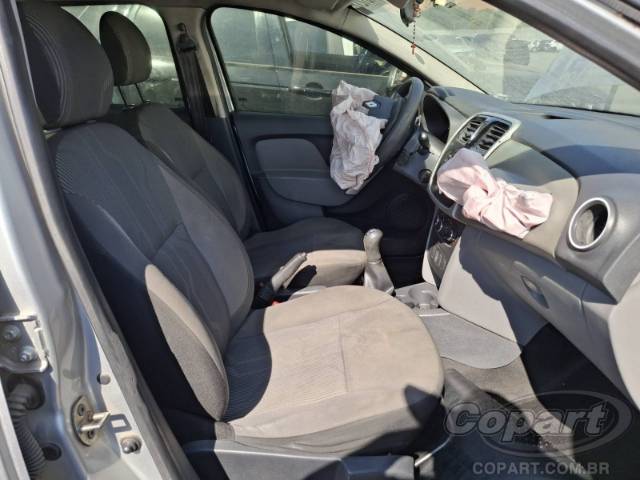 2015 RENAULT LOGAN 
