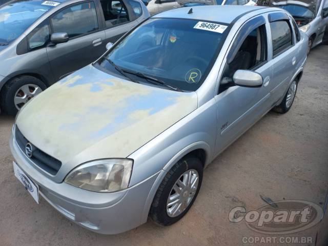 2005 CHEVROLET CORSA SEDAN 