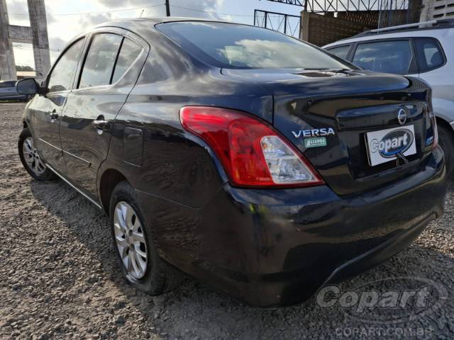 2018 NISSAN VERSA 