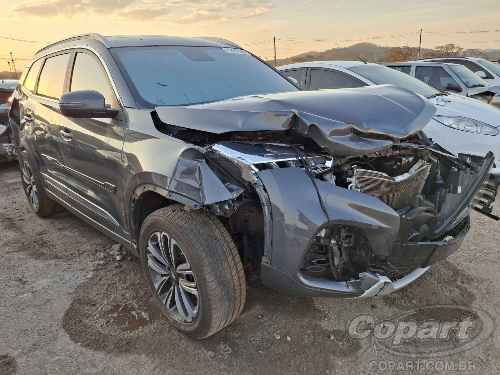 Veículo Caoa Chery TIGGO 8 CAOA CHERY TIGGO 8 TXS 1.6 16V TGDi Turbo 2022 2023 em leilão
