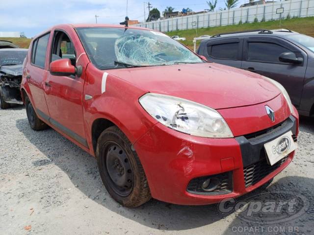 2013 RENAULT SANDERO 