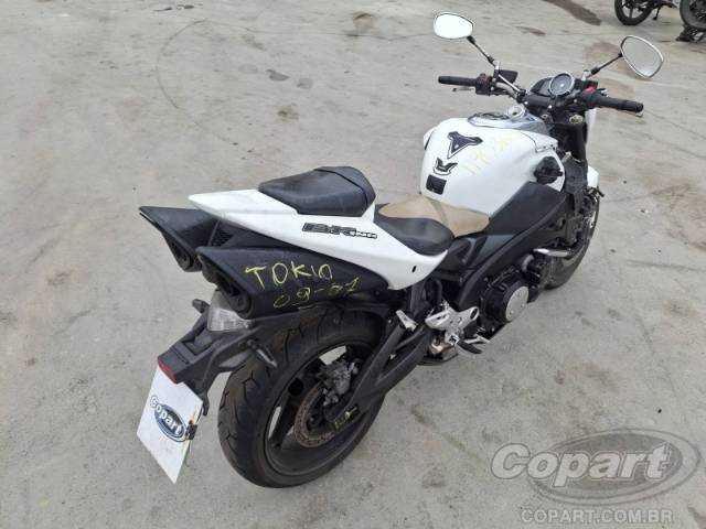 2010 SUZUKI B-KING 