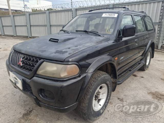 2001 MITSUBISHI PAJERO SPORT 