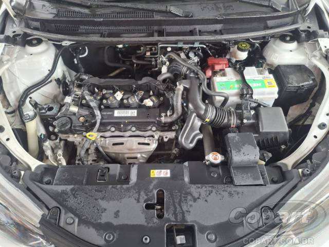 2023 TOYOTA YARIS SEDA 