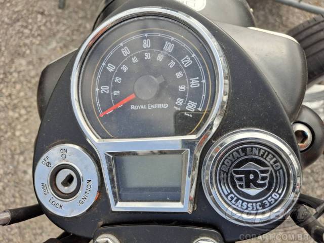 2025 ROYAL ENFIELD CLASSIC 