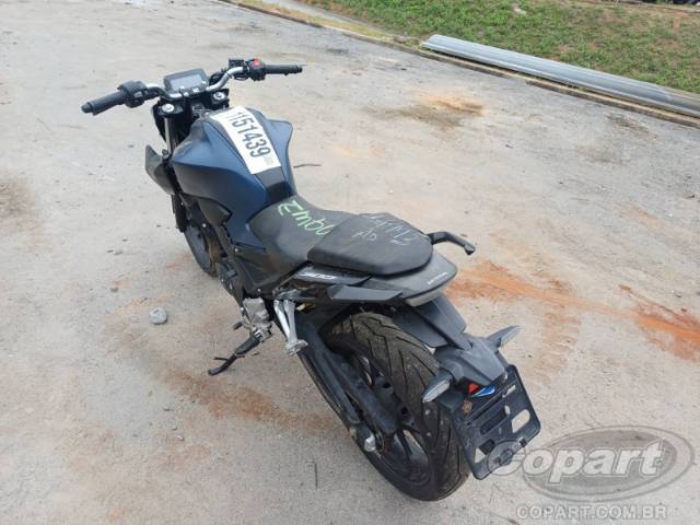 2025 HONDA CB 300F 