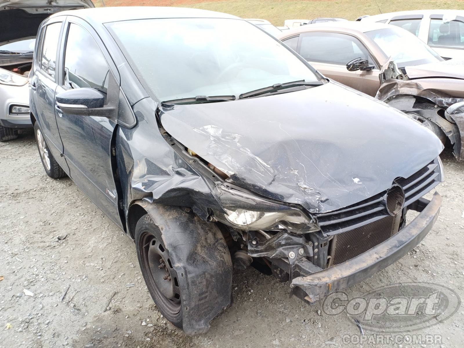 Veículo VW - VolksWagen Fox VOLKSWAGEN FOX 1.0 TOTAL FLEX 2013 2013 em leilão