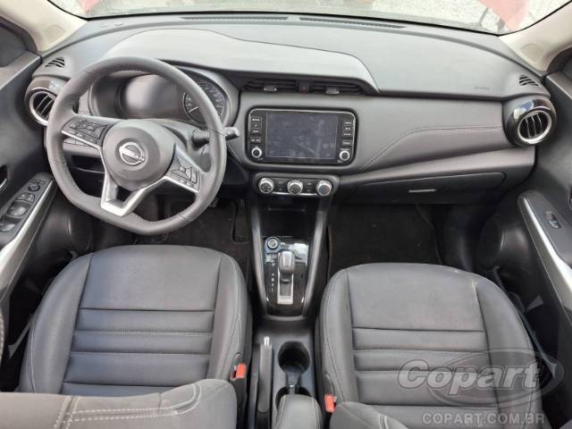 2025 NISSAN Kicks Play 