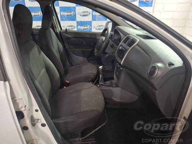 2015 RENAULT SANDERO 