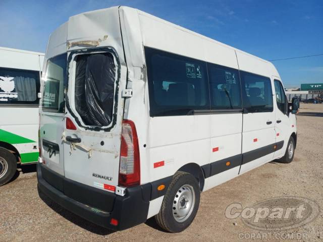 2026 RENAULT MASTER 
