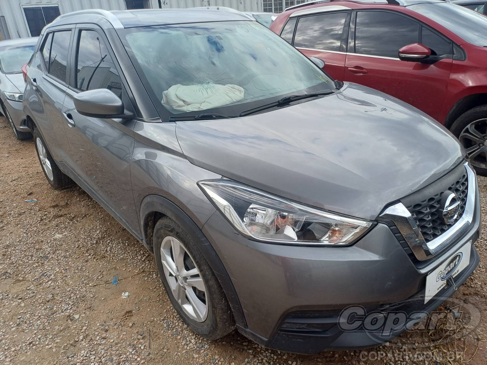 Nissan Kicks S 1.6 16V 2019 Colisão Média Monta