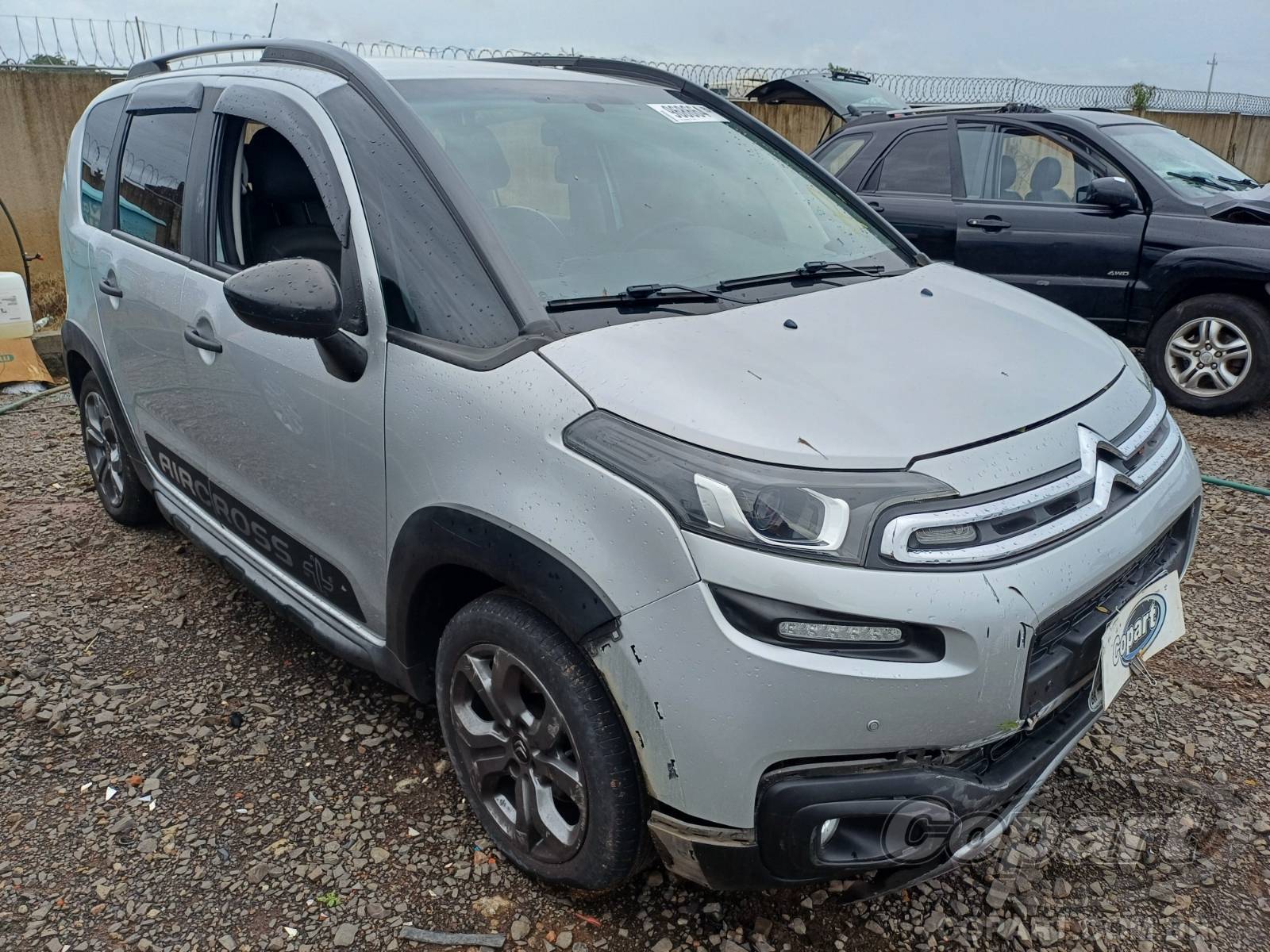 Veículo Citroën AIRCROSS Citroen Aircross Live 1.6 16V VVT 2018 Colisão Média Monta 2018 em leilão
