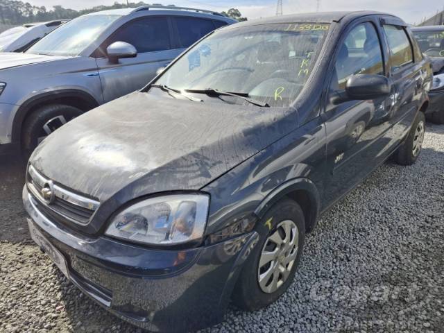 2002 CHEVROLET CORSA SEDAN 