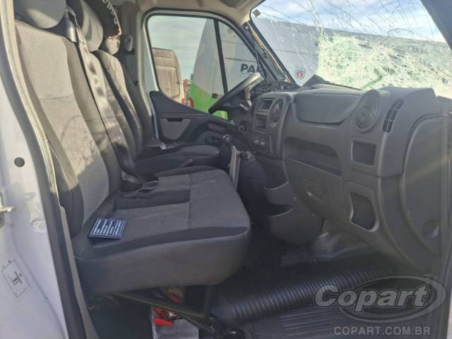 2024 RENAULT MASTER FURGAO 