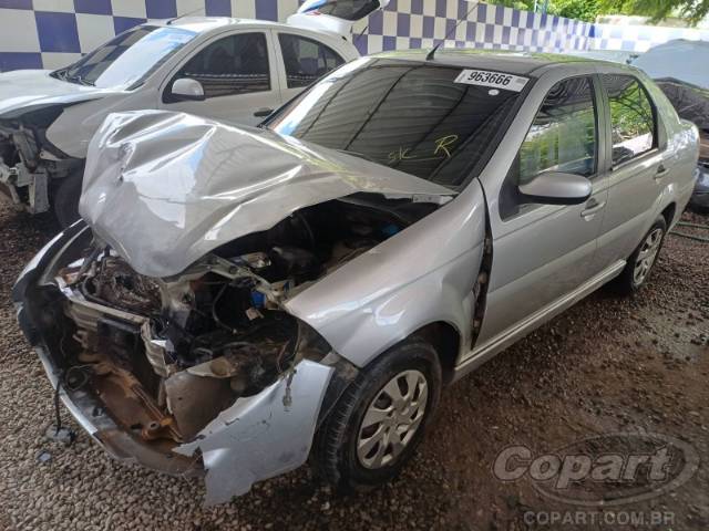2011 FIAT SIENA 
