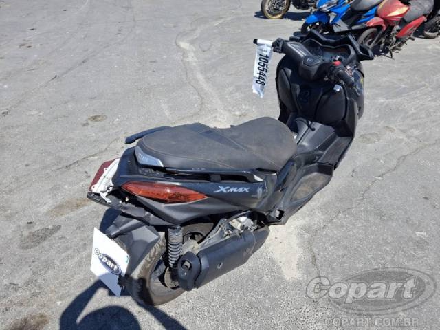 2022 YAMAHA XMAX 