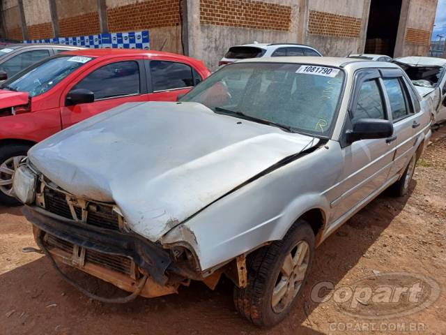 2001 VOLKSWAGEN SANTANA 