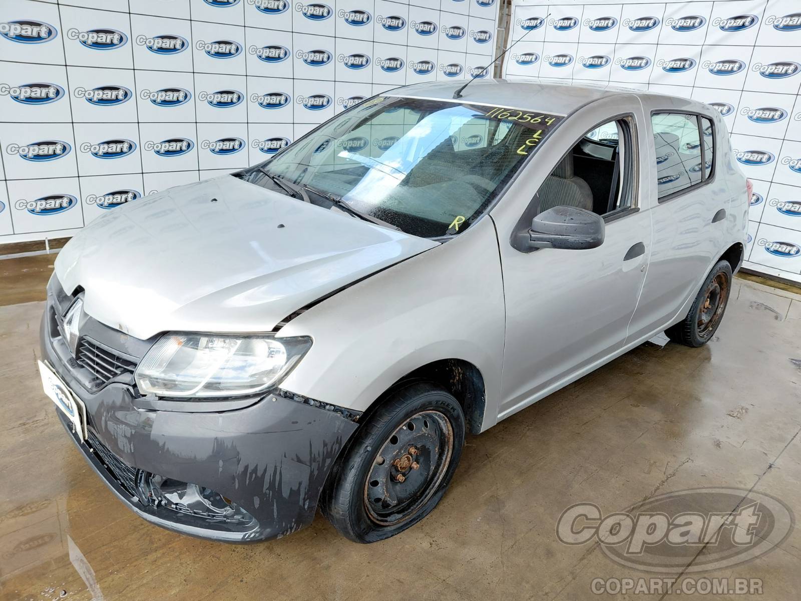 Foto 2: 2018 RENAULT SANDERO