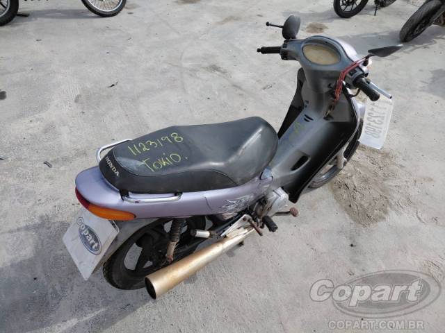 2004 HONDA C 100 