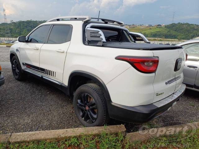 2019 FIAT TORO 