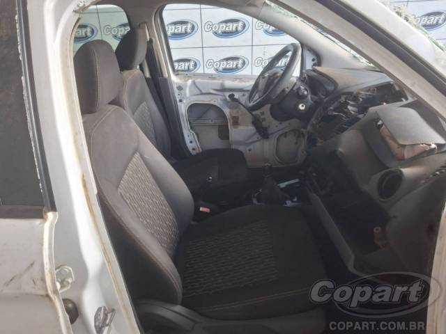 2015 FORD KA 