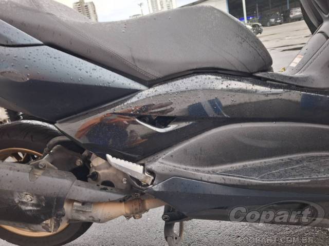 2024 YAMAHA XMAX 