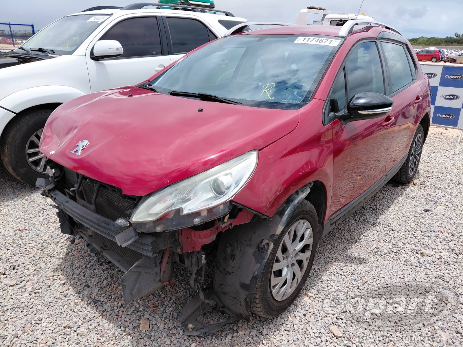 Foto 2: 2019 PEUGEOT 2008