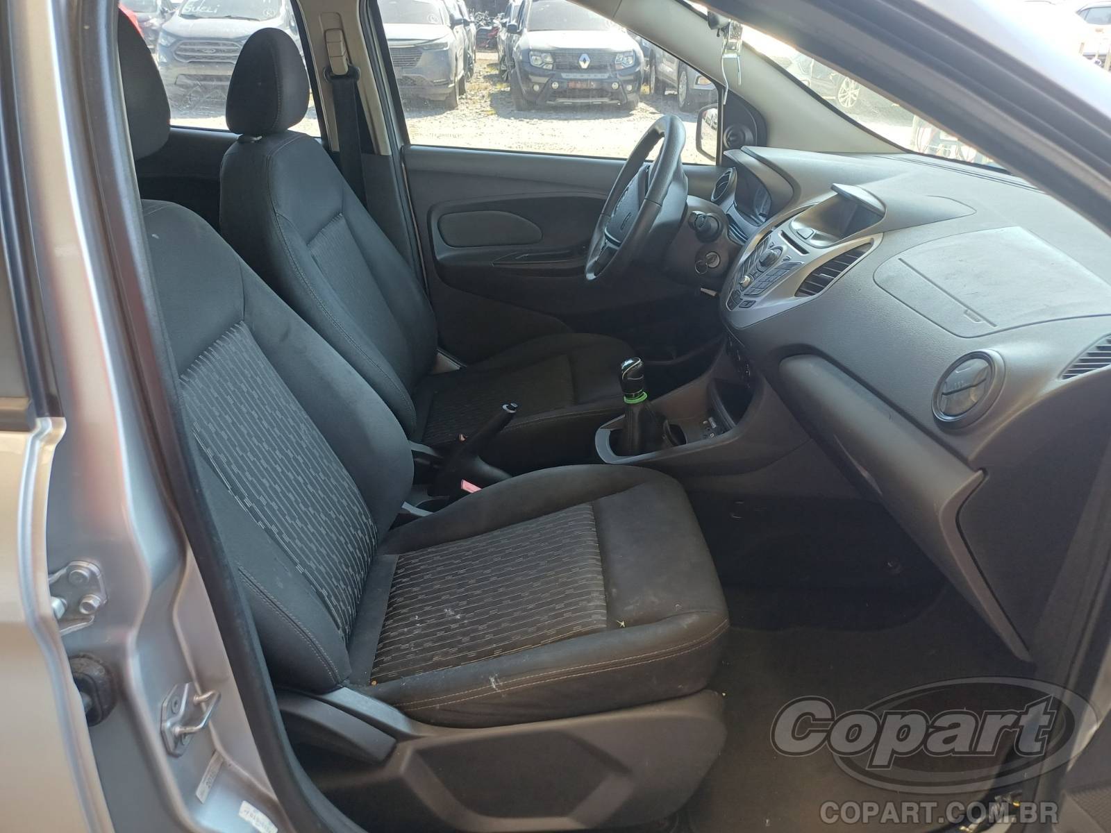 2015 FORD KA — foto 5 de 10