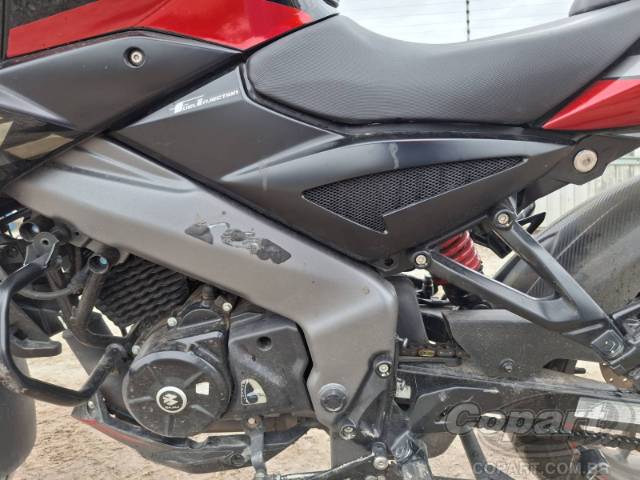 2026 BAJAJ DOMINAR 