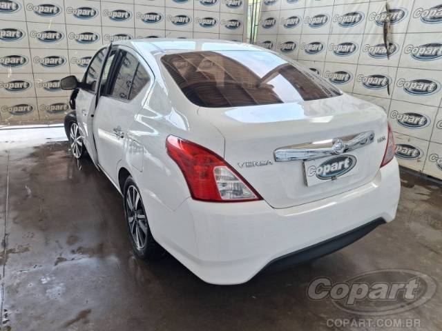 2019 NISSAN VERSA 