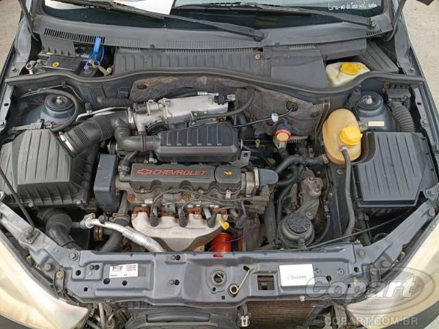 2003 CHEVROLET CORSA SEDAN 