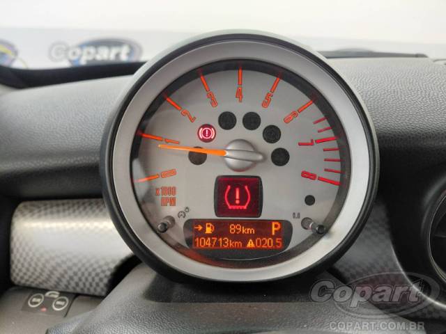 2010 MINI COOPER 