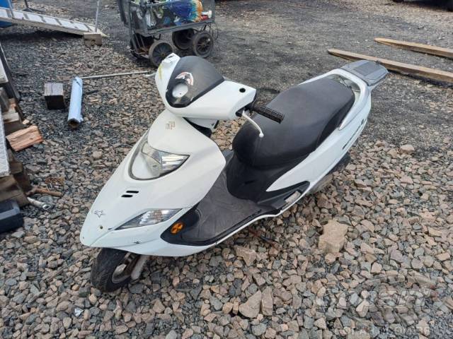 2013 SUZUKI BURGMAN I 