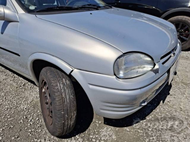 1999 CHEVROLET CORSA SEDAN 