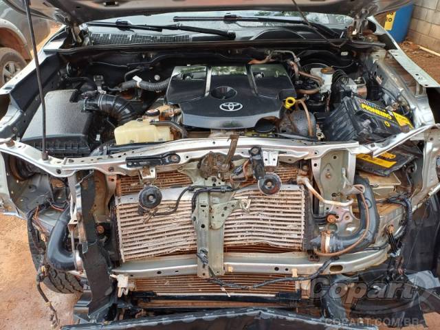 2020 TOYOTA HILUX CD 