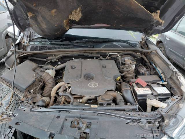 2023 TOYOTA HILUX CD 