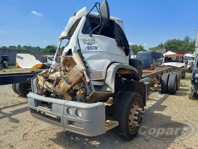 2011 VOLKSWAGEN WORKER 