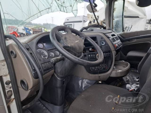 2019 DAF XF105 