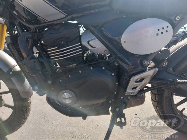 2025 TRIUMPH SCRAMBLER 