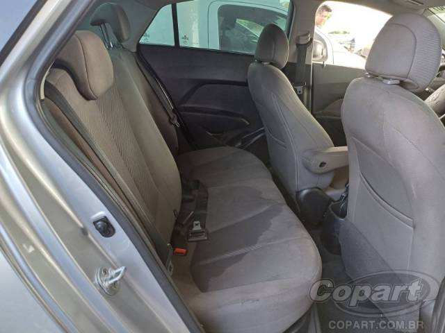 2015 HYUNDAI HB20S 