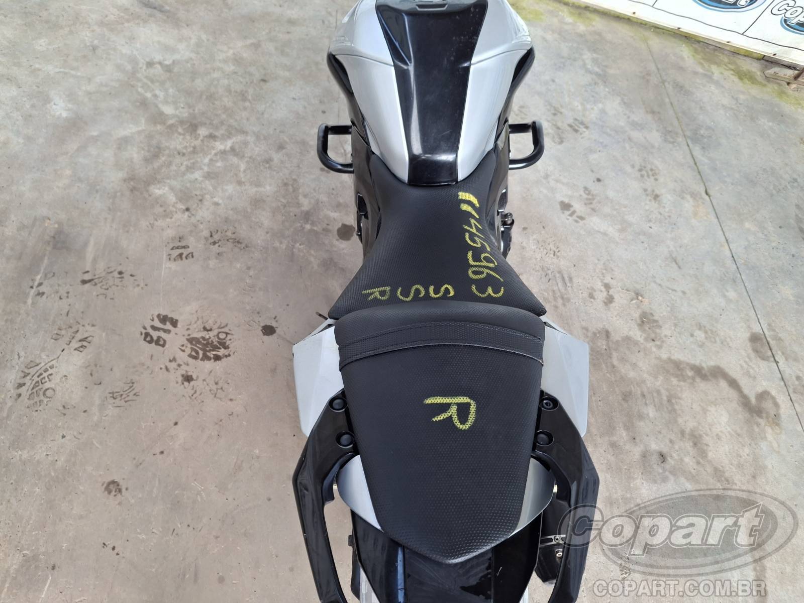 2017 YAMAHA MT-03 — foto 10 de 10