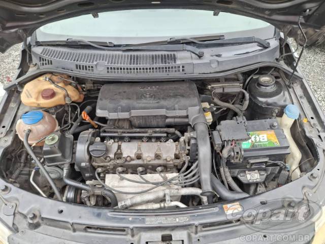2011 VOLKSWAGEN VOYAGE 