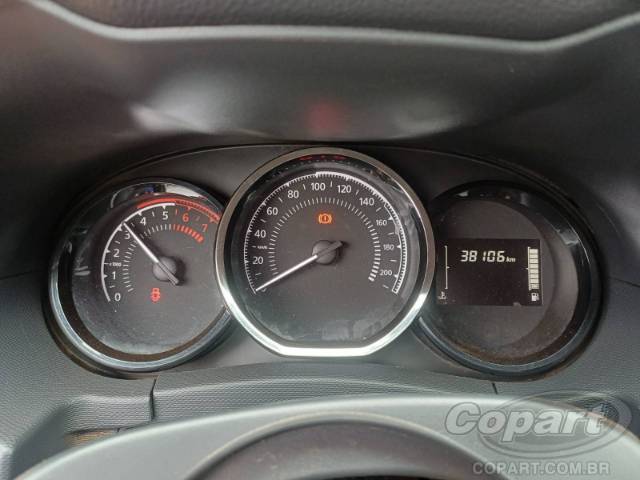 2022 RENAULT DUSTER OROCH 