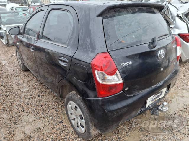 2015 TOYOTA ETIOS 