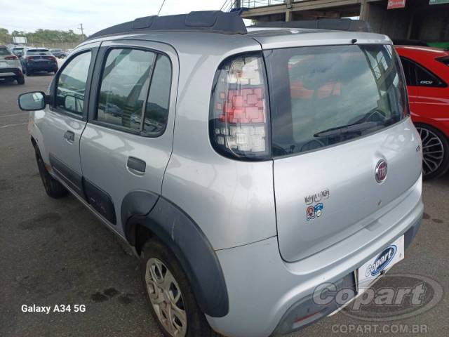 2015 FIAT UNO 