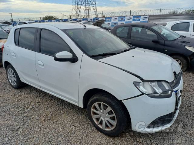 2015 RENAULT SANDERO 
